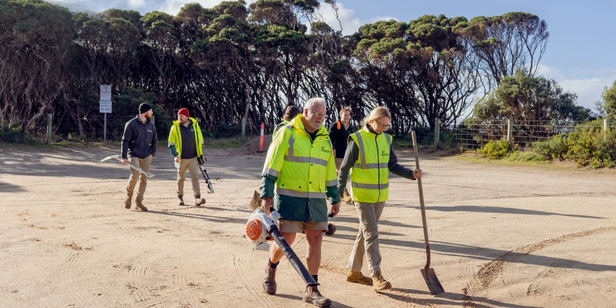 Great Ocean Road Coast and Parks Authority Coastal Reserves Team