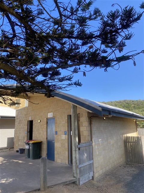 ​​​Port Campbell SLSC Toilet​​.jpg