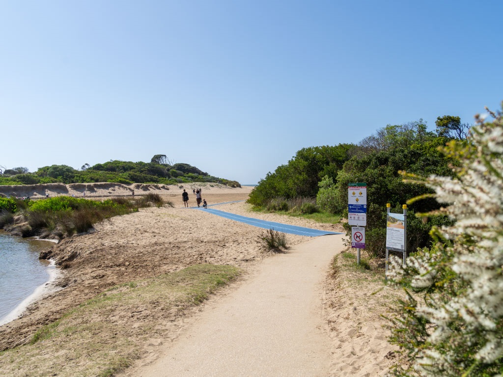 AccessibleBeaches_Anglesea2.jpg