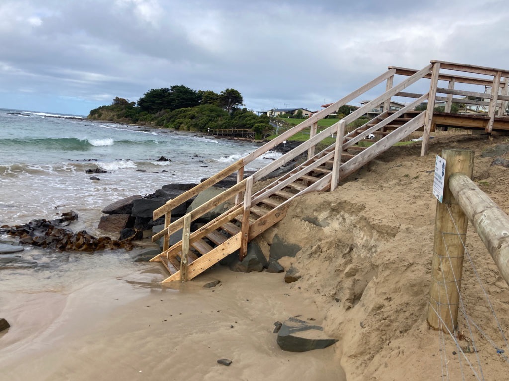 Marengo-Beach-access-stairs-extension3.jpg